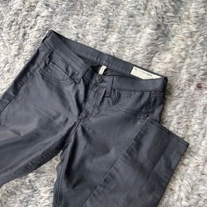 Rag & Bone Coated Stretch Jeans - size 28